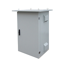Szafa termo izolowana LC-07, 24U 700 x 600, RAL 7035 wentylatory w obu ściankach LC-07-24U-76-25001-02-G - Solarix - Zewnetrzna IP55 z izolacją